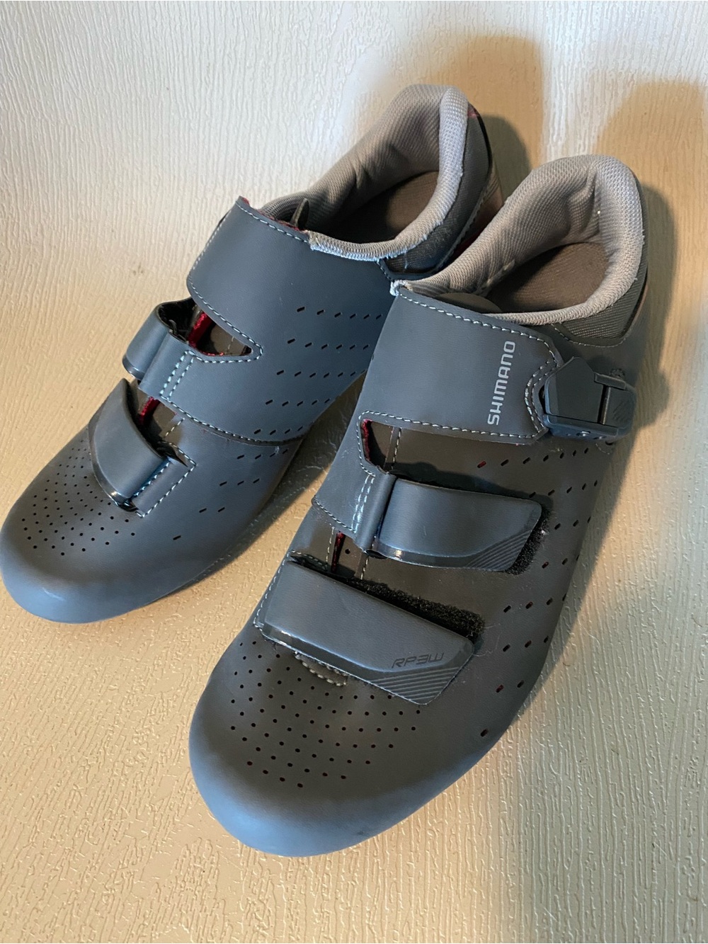 Shimano RP3W Pedaling Dynamics Cycle Shoes Women’s Size 9.5 Gray NEW